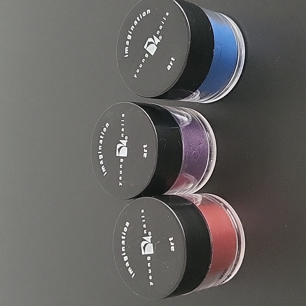 🏷3/$15🏷YOUNG NAILS Imagination Art Pigment Powder